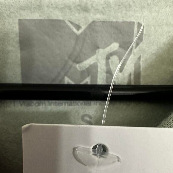 MTV Christmas Sweatshirt Holiday Womens Small Hoodie Sweater - Picture 2 of 3